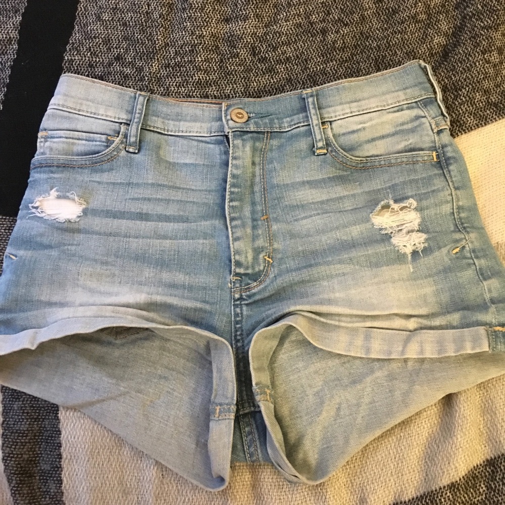 Hollister jean shorts